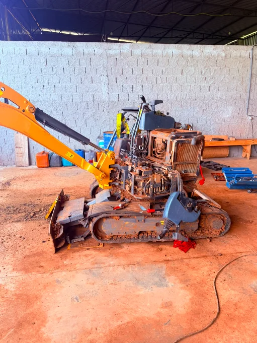 Cabeçote de motor diesel retificado e com teste hidrostático
